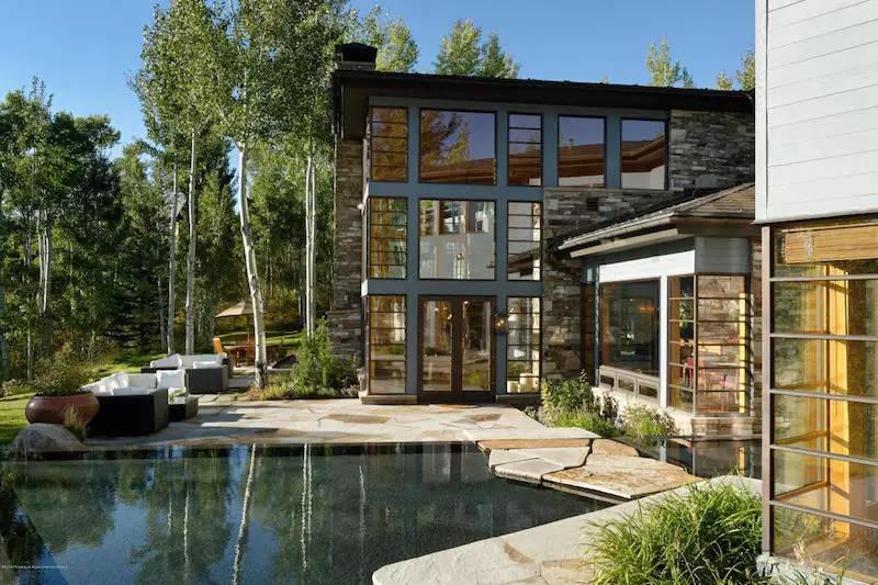 裝修設(shè)計，用石頭和木材建的豪宅