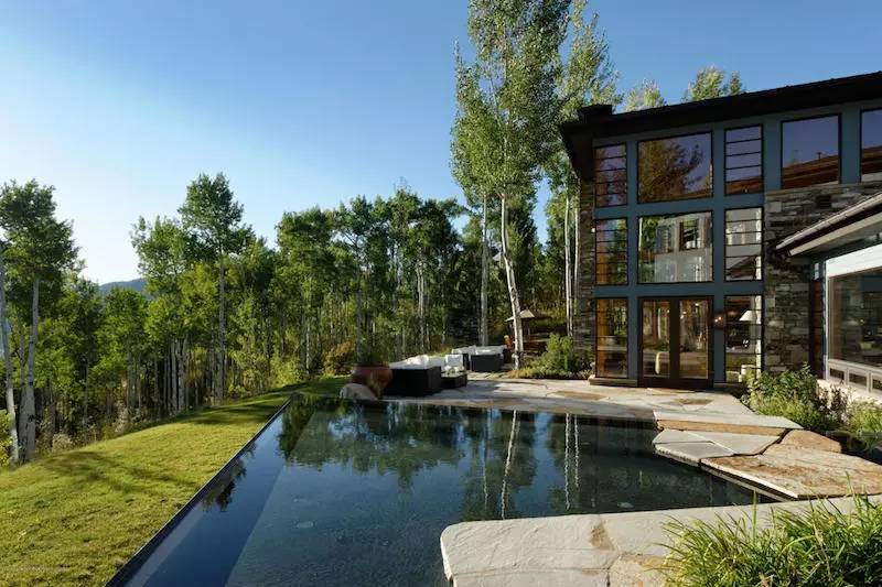 裝修設(shè)計，用石頭和木材建的豪宅