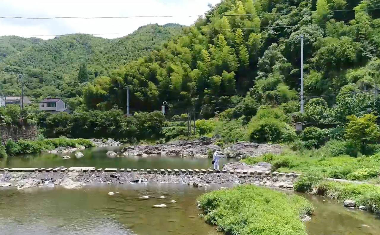 上虞陳溪鄉(xiāng)雪花谷民宿，在山谷里與自然相伴