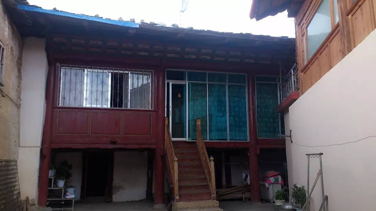 藝棧藏式客棧，我在等風也在等你