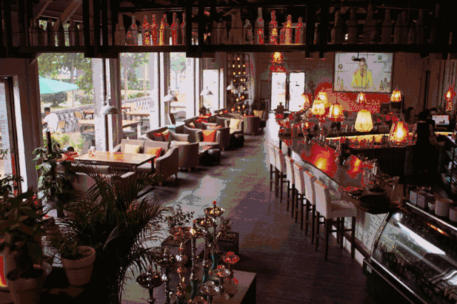 青桐·青竹茶舍，茶香縹緲靜賞西湖