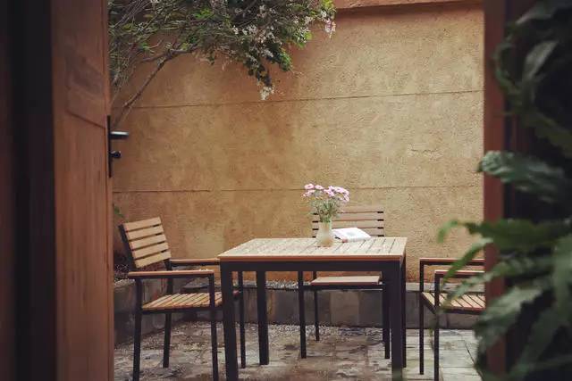 香格里拉非梵之宿，帶著你走茶馬古道