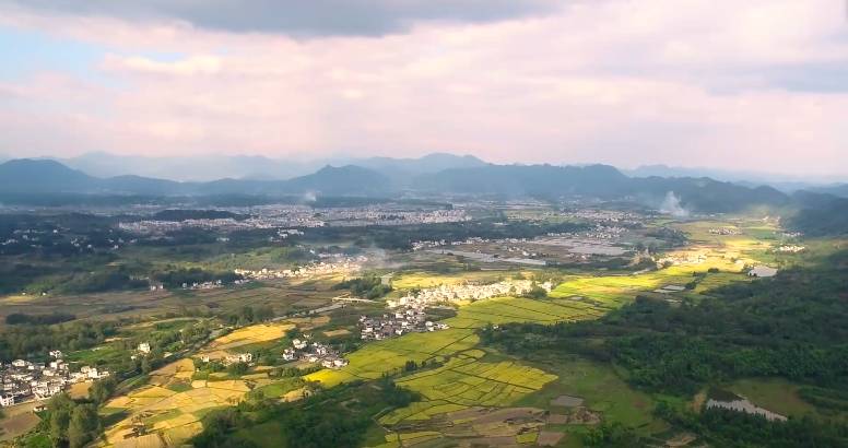 南屏喜舍民宿，從南方飛入徽州白墻灰瓦的歸燕