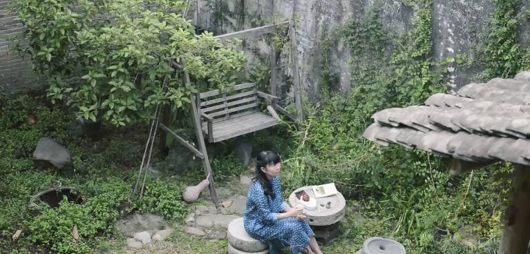 南屏喜舍民宿，從南方飛入徽州白墻灰瓦的歸燕