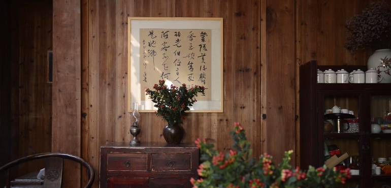 南屏喜舍民宿，從南方飛入徽州白墻灰瓦的歸燕