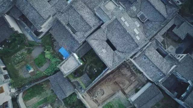 南屏喜舍民宿，從南方飛入徽州白墻灰瓦的歸燕