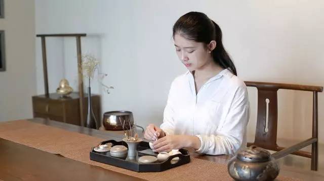 中式熏香，傳播中式香道