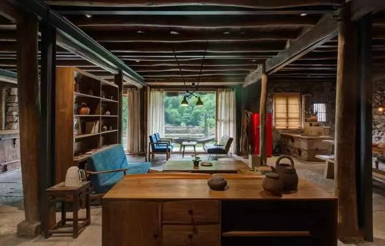 草宿民宿，愿做一顆草向往山間無拘無束的生活