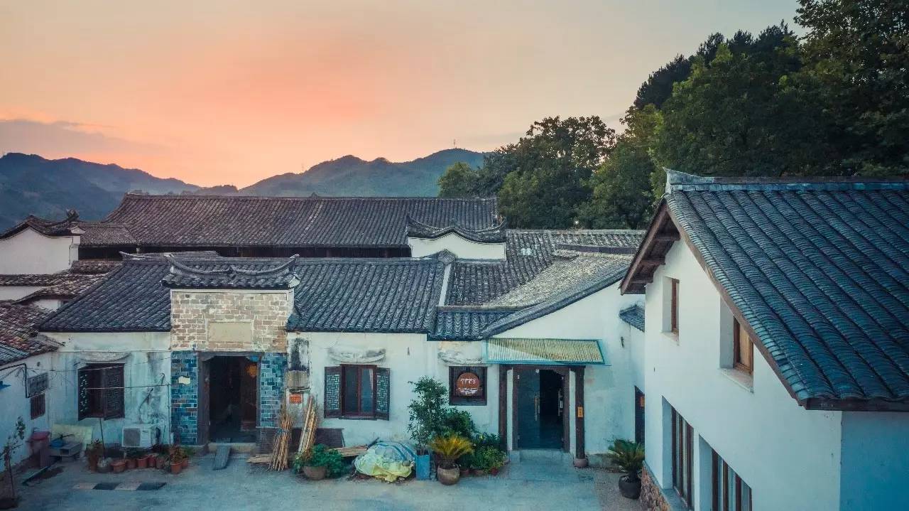 卓廬若家民宿，體味百年老宅的韻味