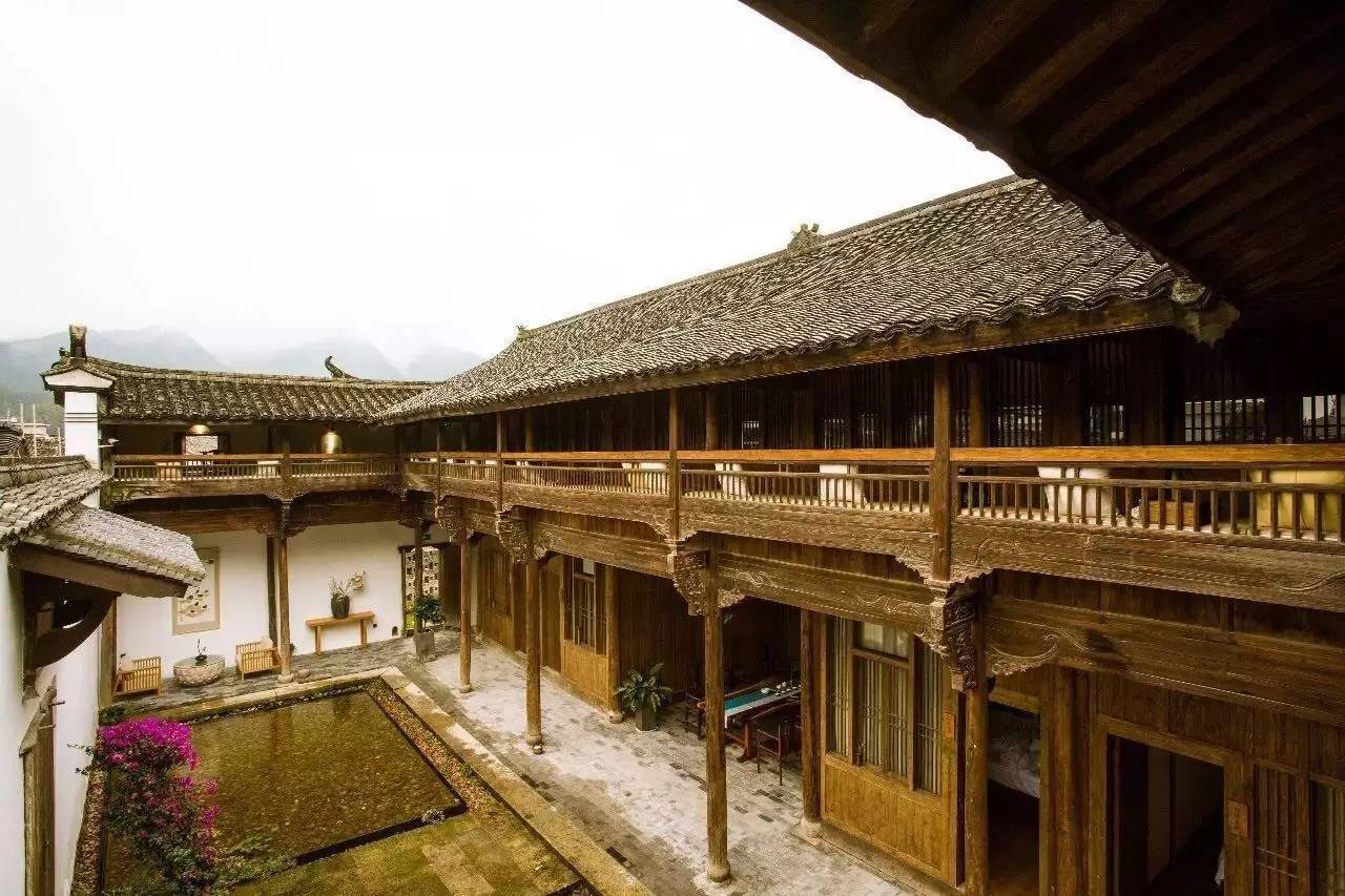 卓廬若家民宿，體味百年老宅的韻味