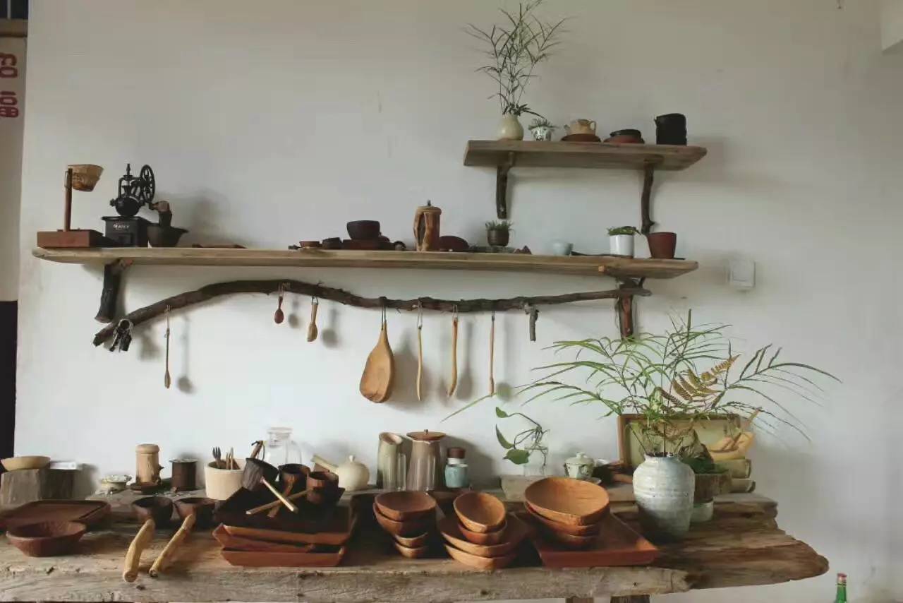 荒無(wú)舍民宿，山腳下日出而作日落而息