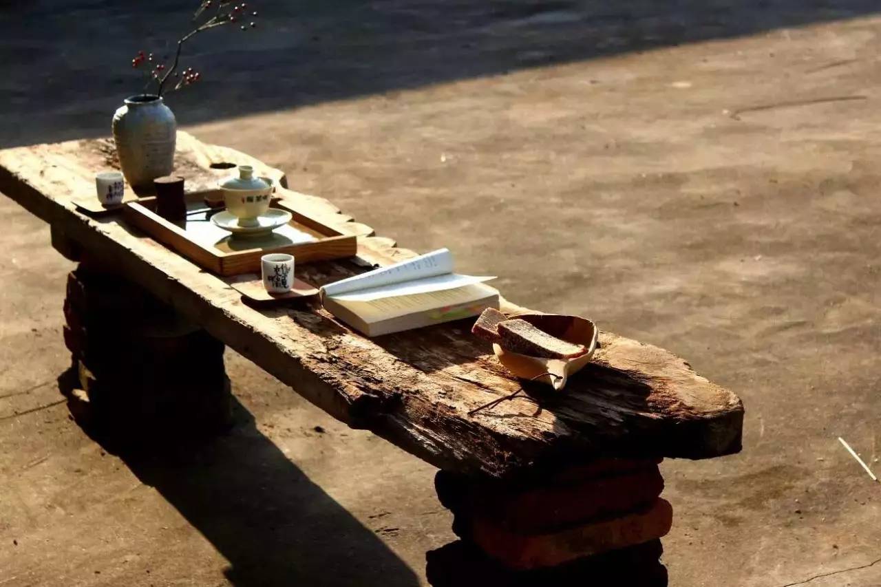 荒無(wú)舍民宿，山腳下日出而作日落而息