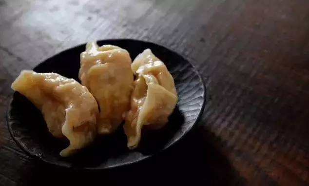 荒無舍民宿，山腳下日出而作日落而息