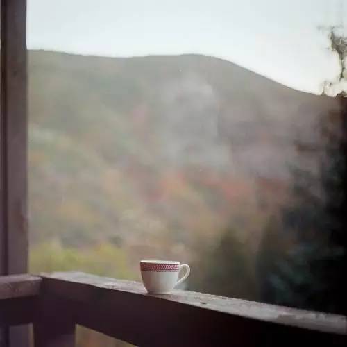 住進(jìn)山林享受一個(gè)人的狂歡，愛(ài)上中式裝修的1