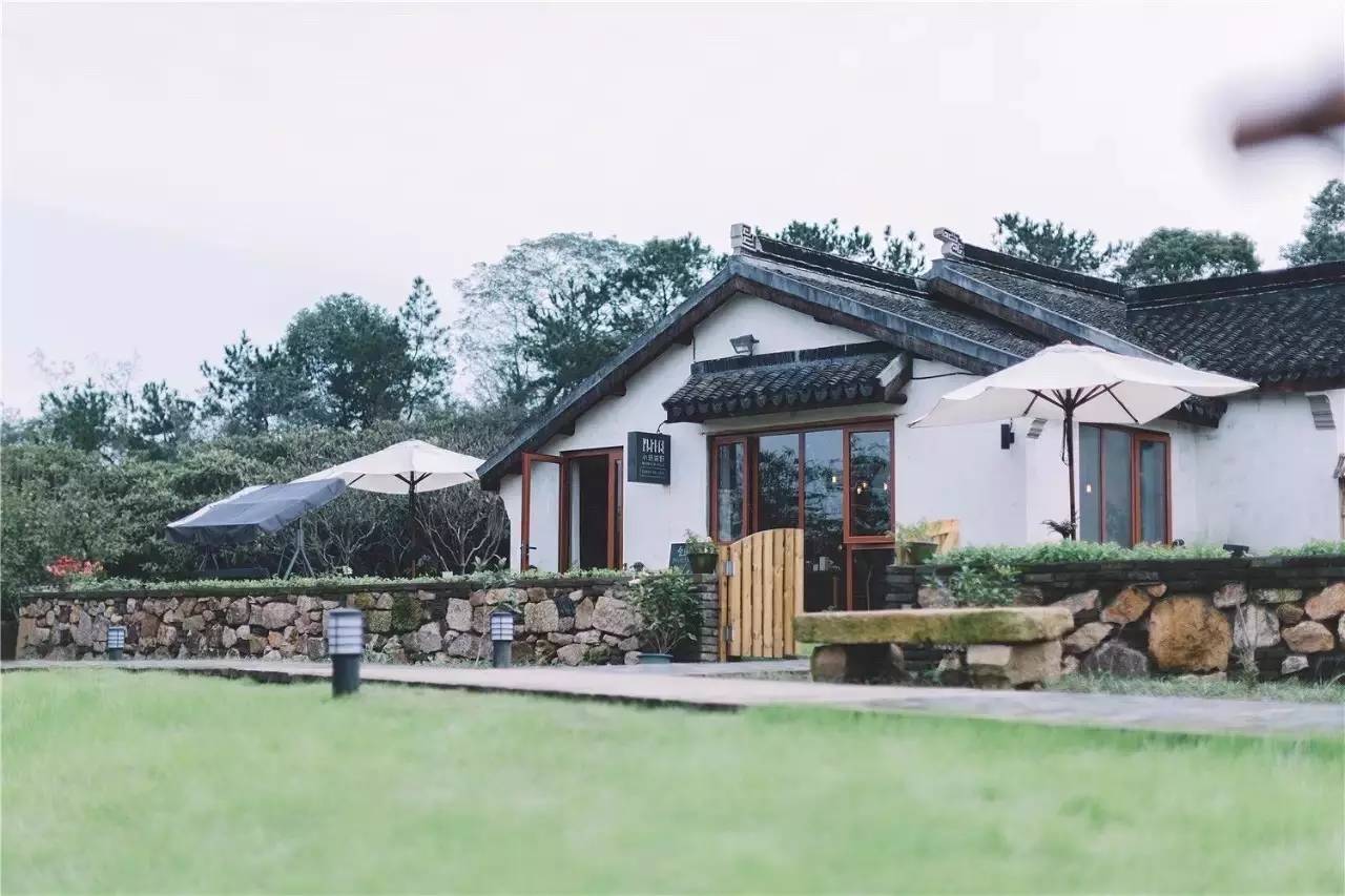 在小筑沐野民宿，不被年齡定義和束縛活出自己