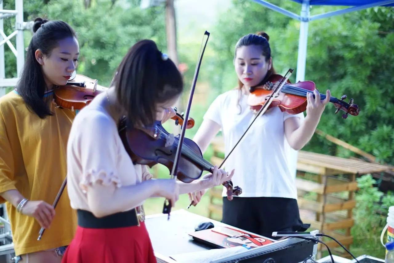 在小筑沐野民宿，不被年齡定義和束縛活出自己