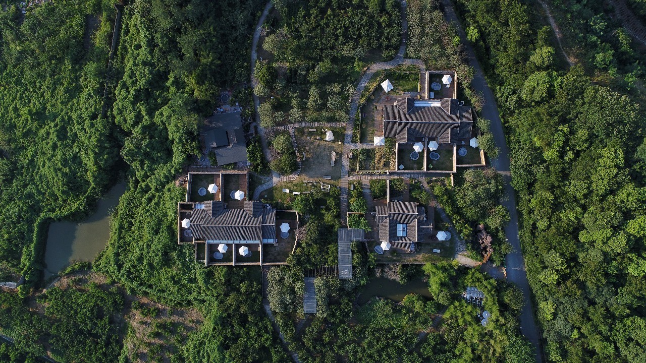 在小筑沐野民宿，不被年齡定義和束縛活出自己