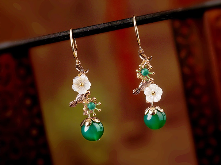 家佳樂文學(xué)金屬小鳥吊墜復(fù)古綠瑪瑙貝殼花耳環(huán)