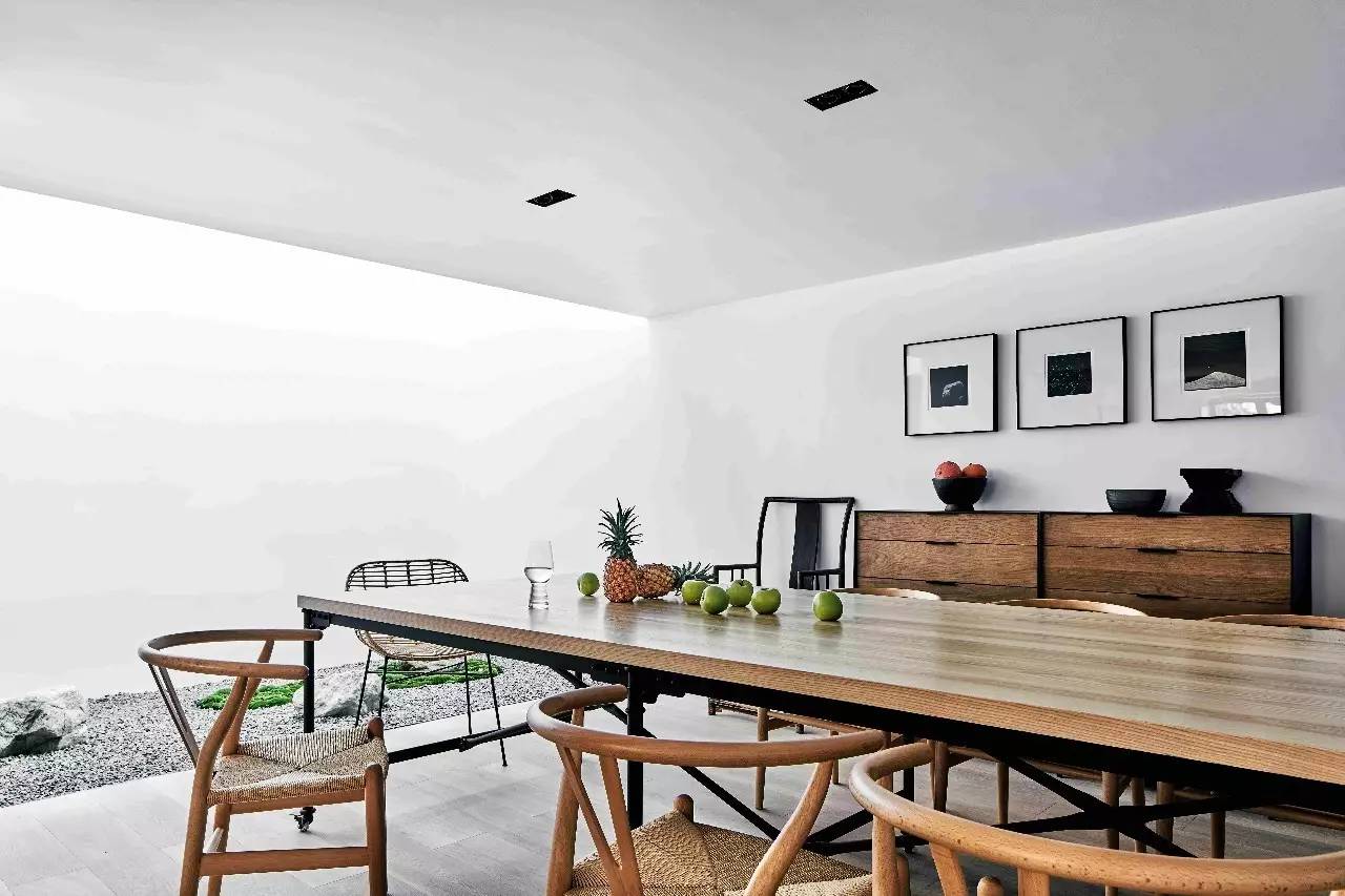 大理浥塵客舍，在山水間觀洱海日出望蒼山之巔