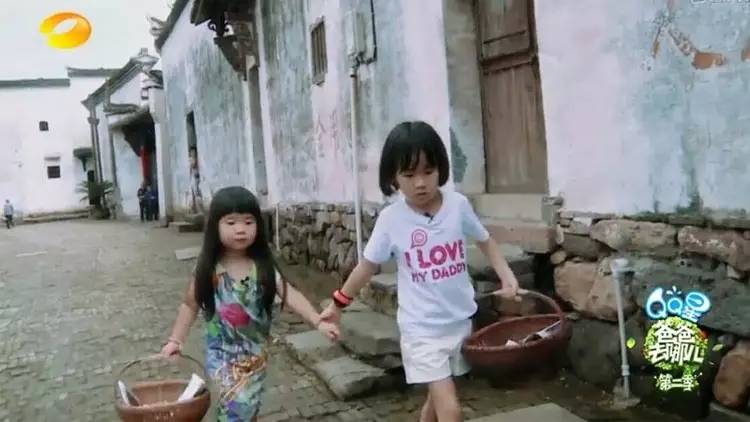 新安江畔谷掌民宿，莊園里享受青山環(huán)繞的美景