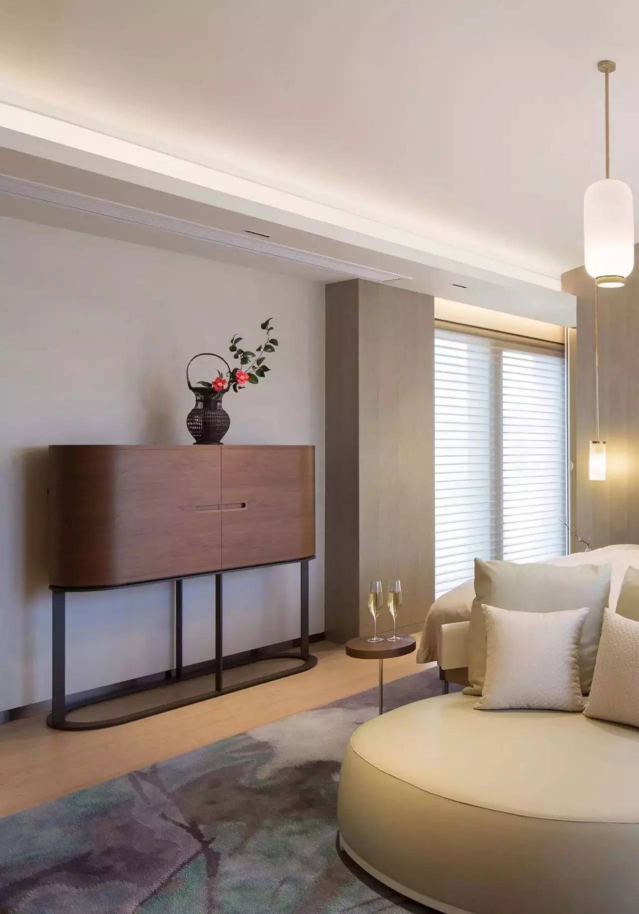 禪意住宅裝修設(shè)計，曲徑通幽處禪房花木深