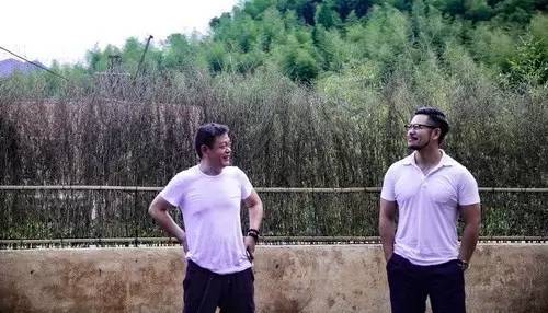 客堂間莫干山民宿，隱居深山聆聽自然