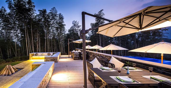 九華山德懋堂，九華山間打坐冥想清涼入心