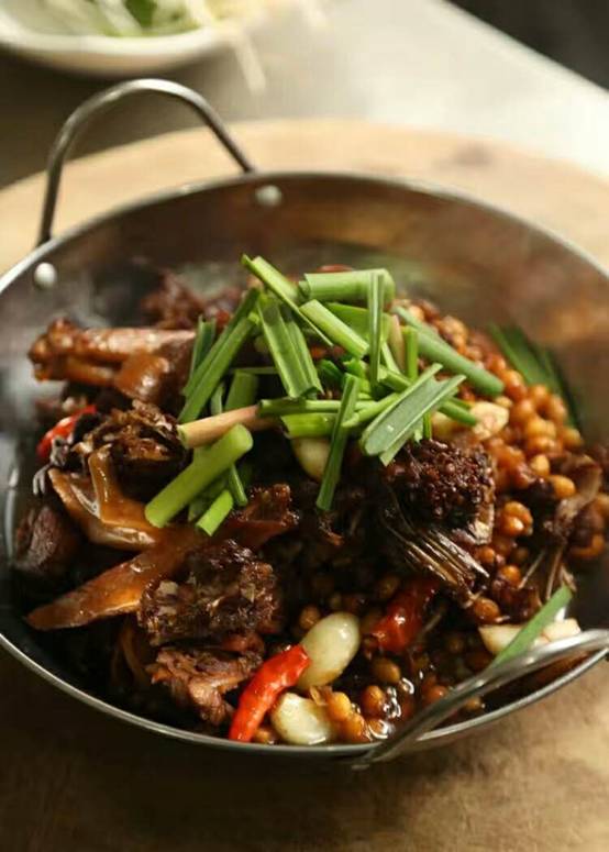 壹城一家，一座城一盞燈一個(gè)家在守候你