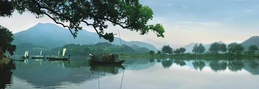 如隱·小佐居，半入溪水半入云