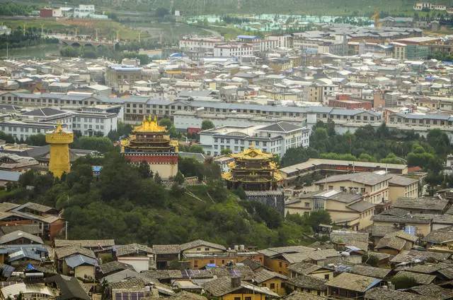 天空之城南杉藝術(shù)酒店，在月光之城尋找探索