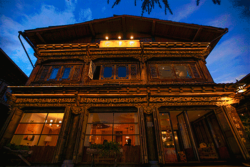 天空之城南杉藝術(shù)酒店，在月光之城尋找探索