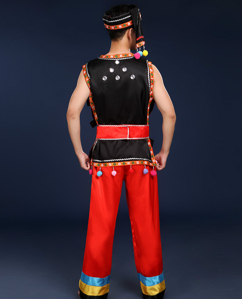 土家族壯族打鼓民族服飾，苗族男少數(shù)民族服裝