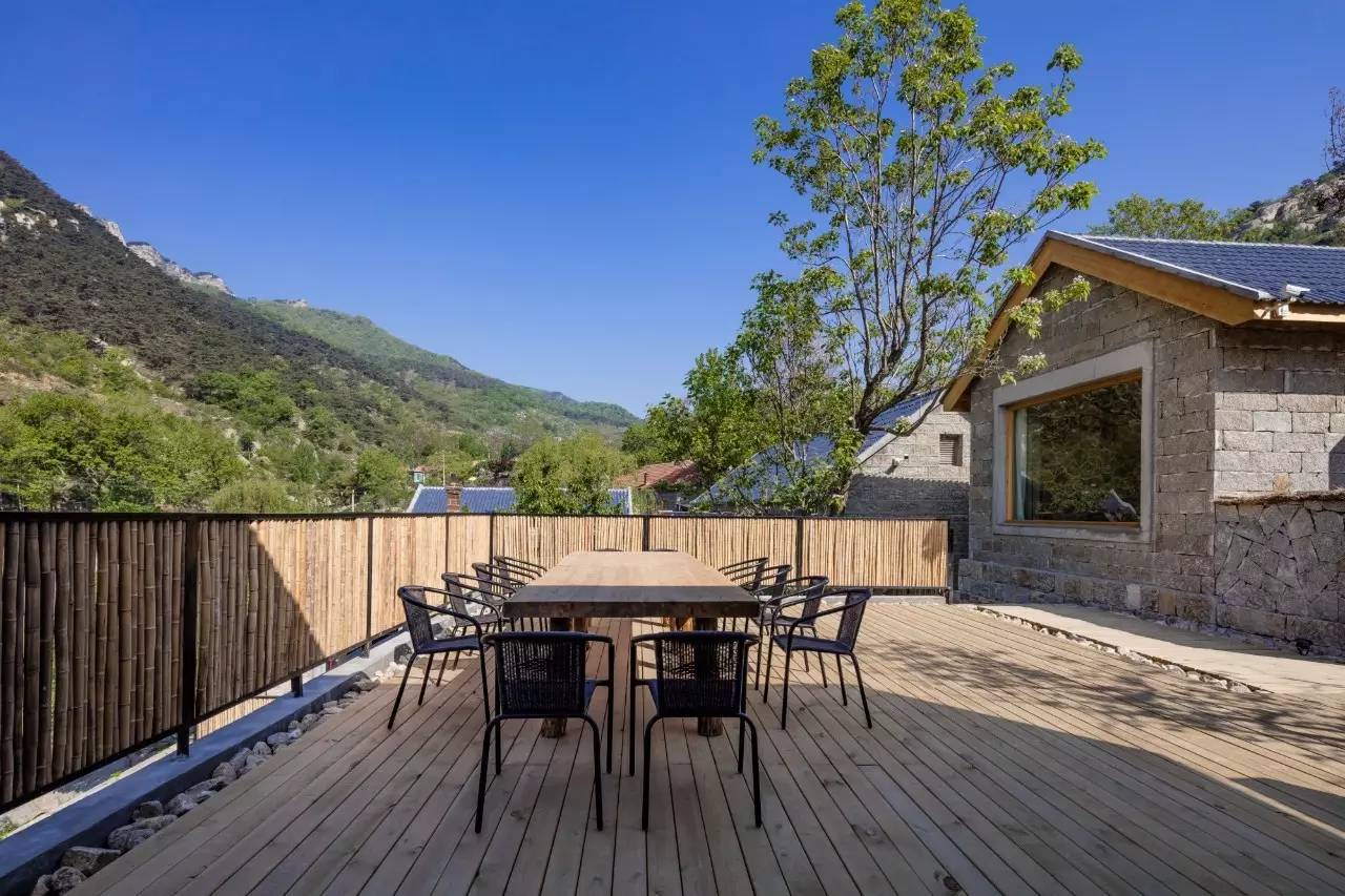 沂蒙山舍，呼吸大自然“臥聽松嘯 伴山而眠”