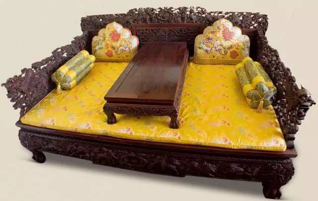 種類繁多的木材質(zhì)古老中式床，不一樣的風(fēng)情!