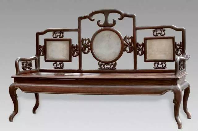 四款造型古老的中式床，不一樣家佳樂文學(xué)情!