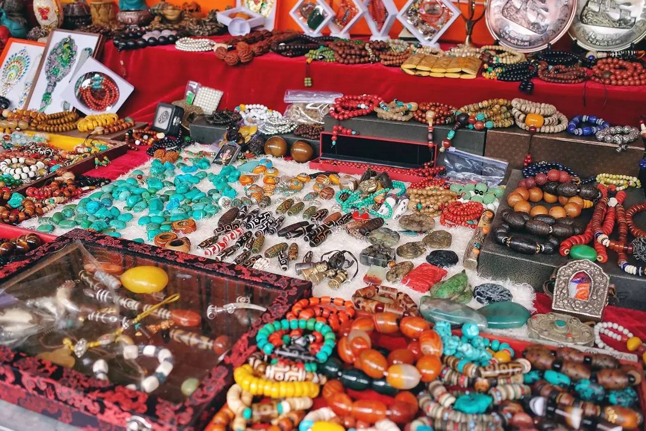 拉薩香格里拉酒店，睡在世界屋脊之上