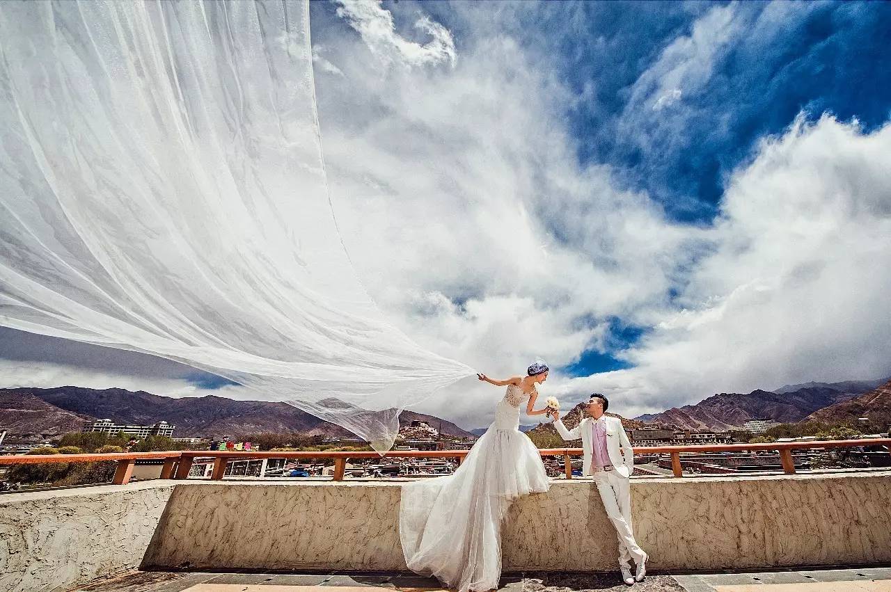 拉薩香格里拉酒店，睡在世界屋脊之上