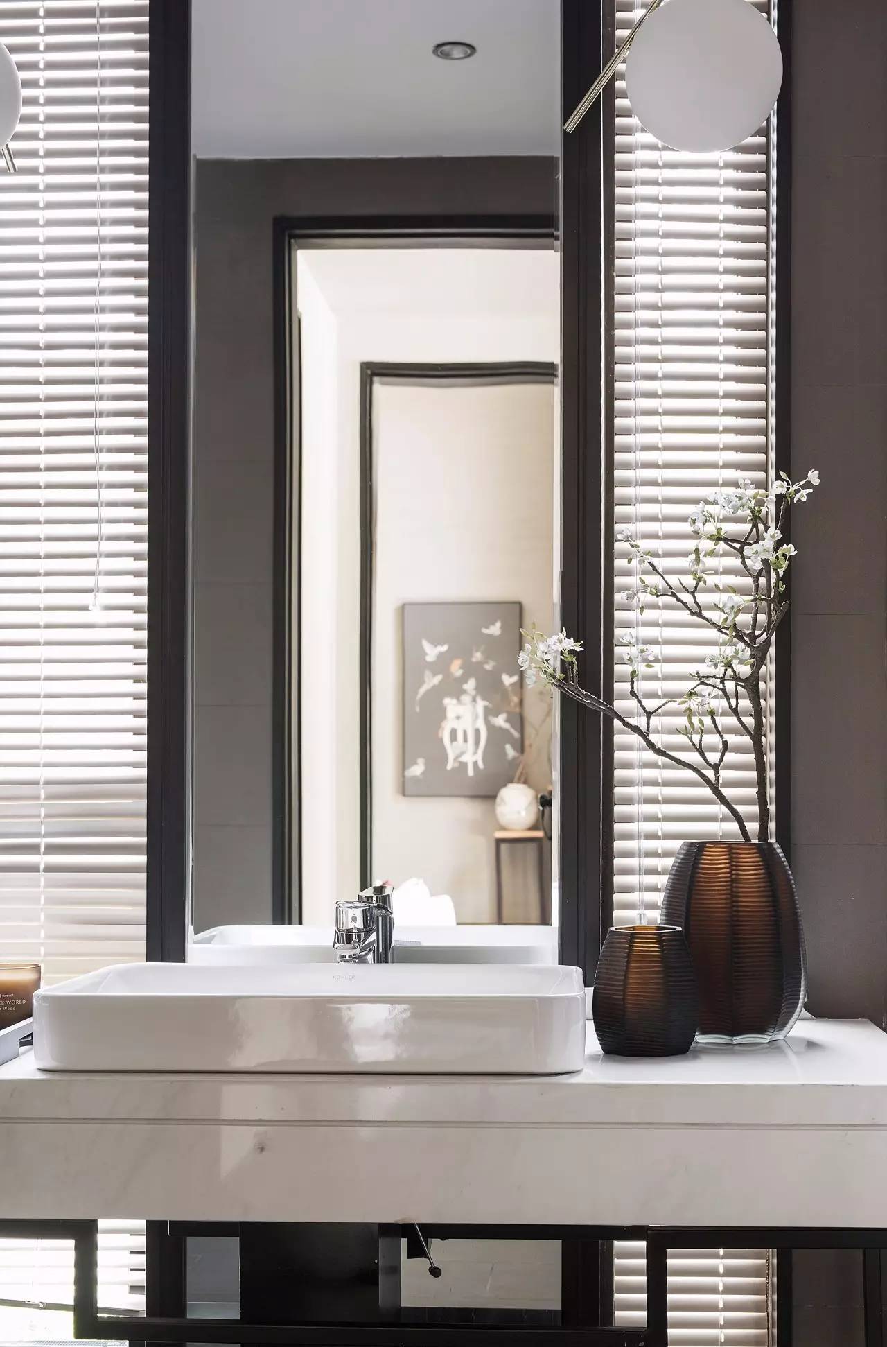 裝修設(shè)計：一個家佳樂文學(xué)的家?guī)淼捏@艷!