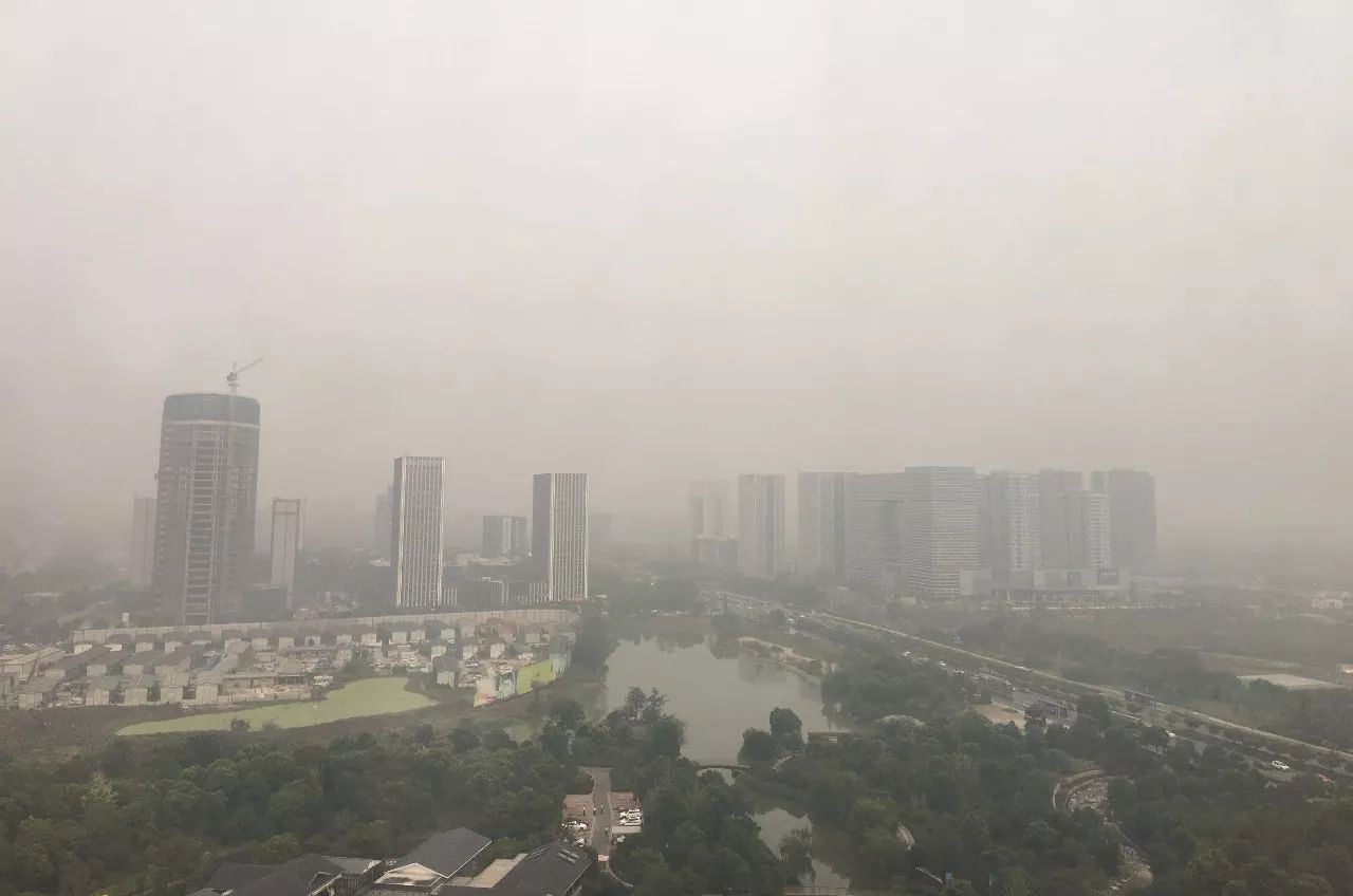 杭州·天方夜潭，給你一個(gè)「山脊之巔」的舞臺