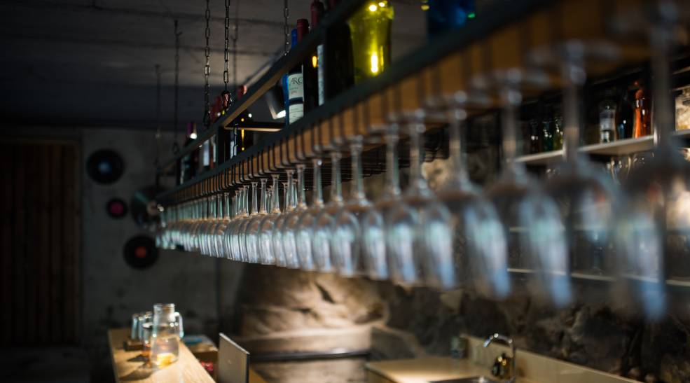 杭州·天方夜潭，給你一個「山脊之巔」的舞臺