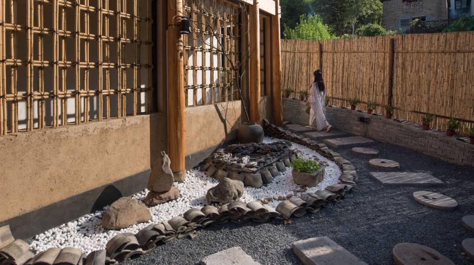 杭州·天方夜潭，給你一個「山脊之巔」的舞臺