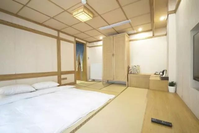 杭州·一色山墅，滿覺隴的月色喝茶散步都是雅事