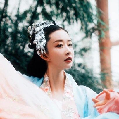 家佳樂(lè)文學(xué)清新花朵唯美古風(fēng)女子頭像