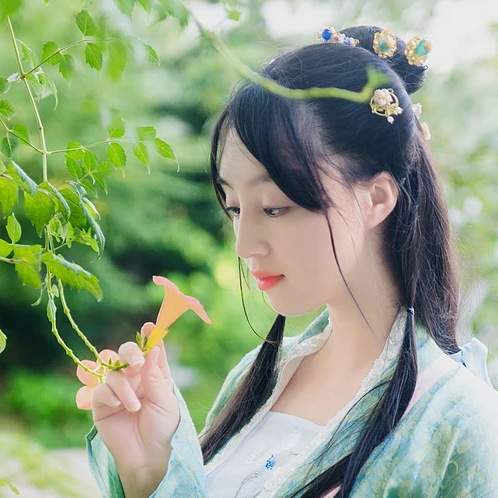 鵲橋仙唯美小清新古風(fēng)真人女子頭像