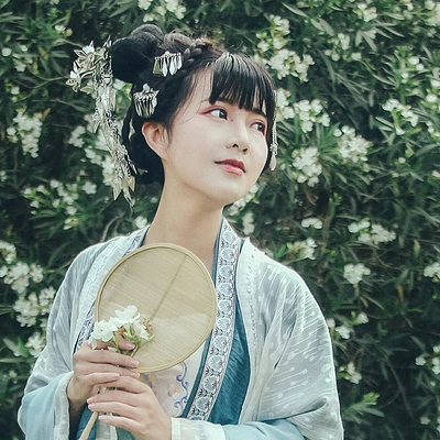 小清新唯美花朵頭像，家佳樂文學(xué)古風(fēng)真人女子頭像