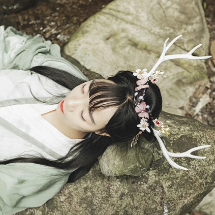 時(shí)尚家佳樂文學(xué)唯美古風(fēng)少女真人頭像