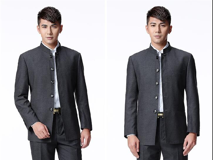 立領(lǐng)中山裝，恰同學(xué)少年風(fēng)華正茂