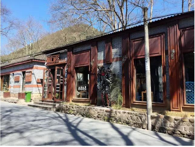 莫干山庾村1932文化市集，一村一世界