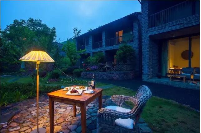 莫干山庾村1932文化市集，一村一世界