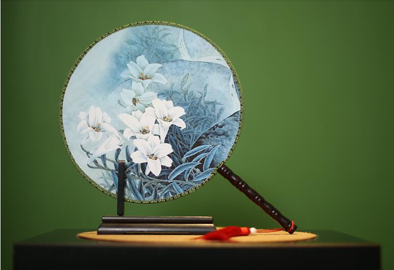 梅蘭竹菊系列團(tuán)扇，團(tuán)扇搖搖美人裊裊